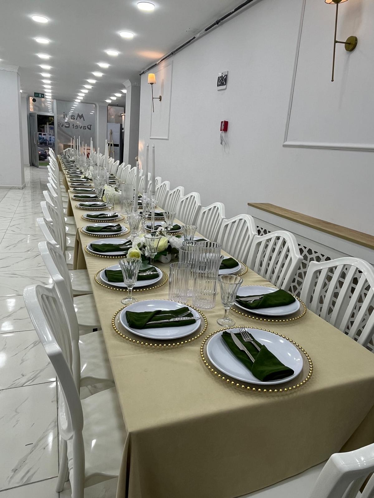 Mavi Davet Evi