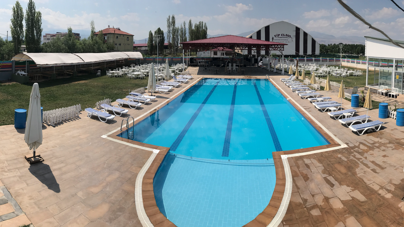 Nirvana Havuz Ve Kır Düğünü kır düğünü mekanı — Merkez