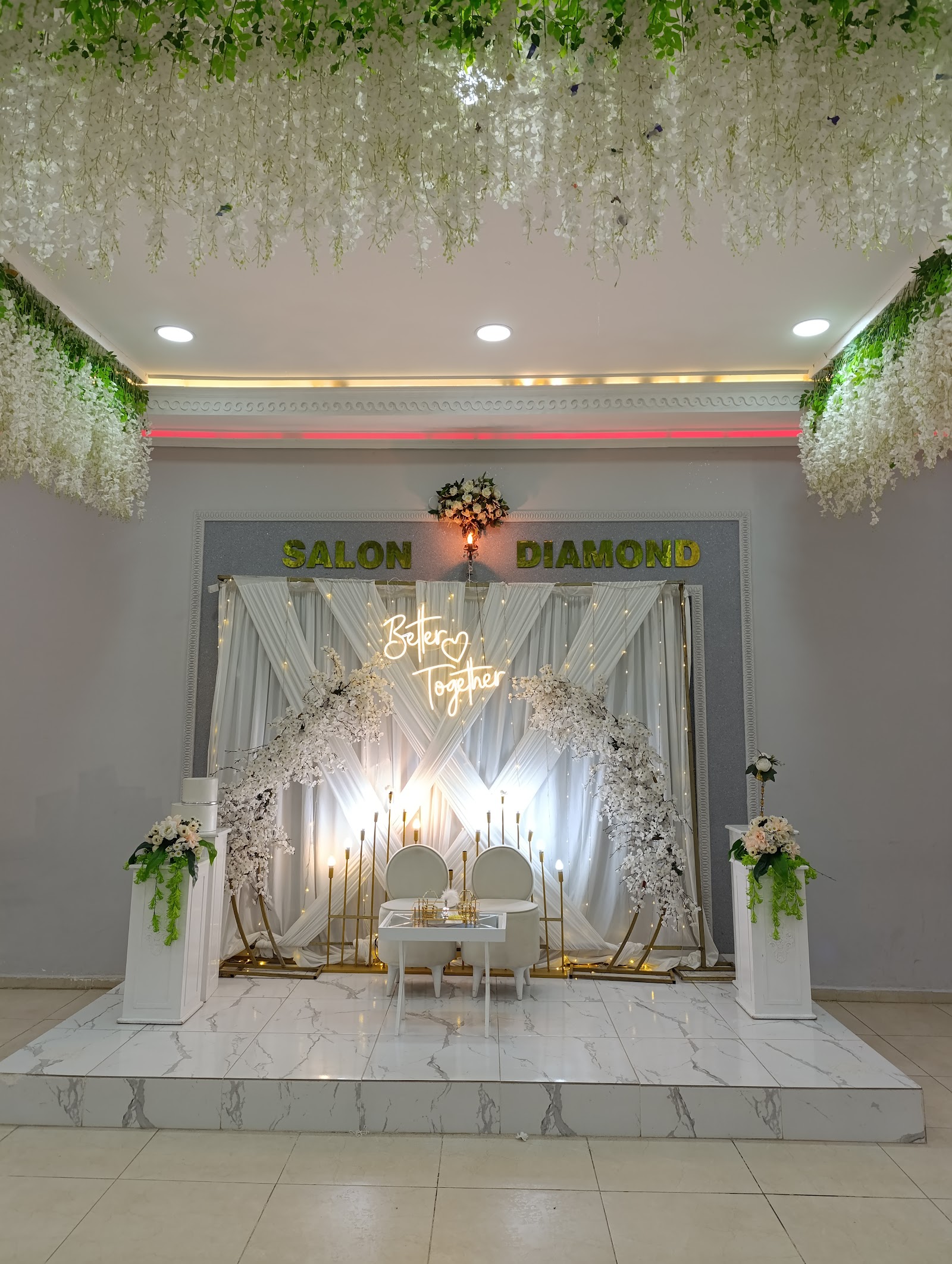 Salon Diamond